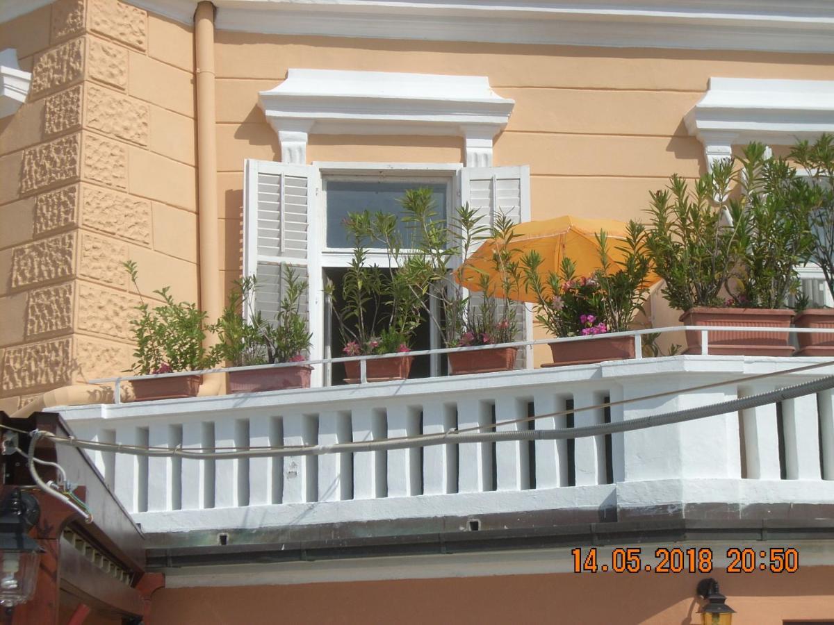 Apartment At Sea Lovran Exterior photo